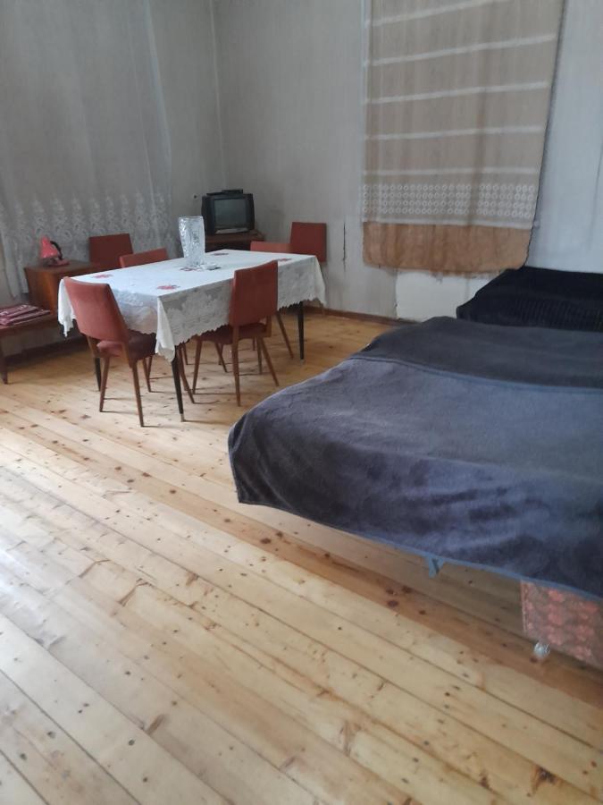 Levani'S Guesthouse Zugdidi Exteriér fotografie